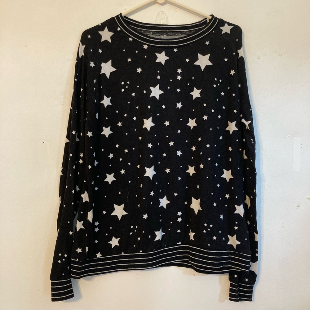 Love to lounge XL 14/16 black long sleeves lounge shirt with white stars.